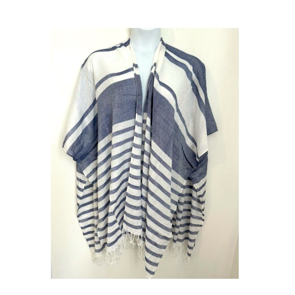 Isaac Mizrahi shawl wrap